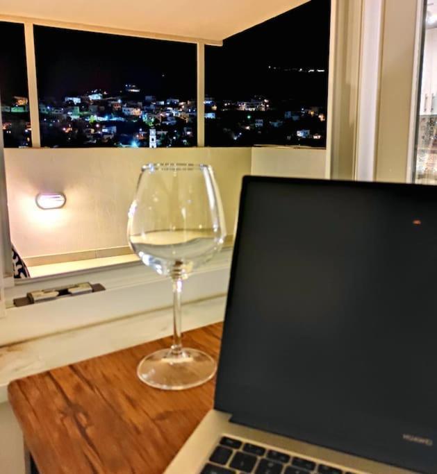 Liberty Roof House Apartment Ermoupoli Ngoại thất bức ảnh
