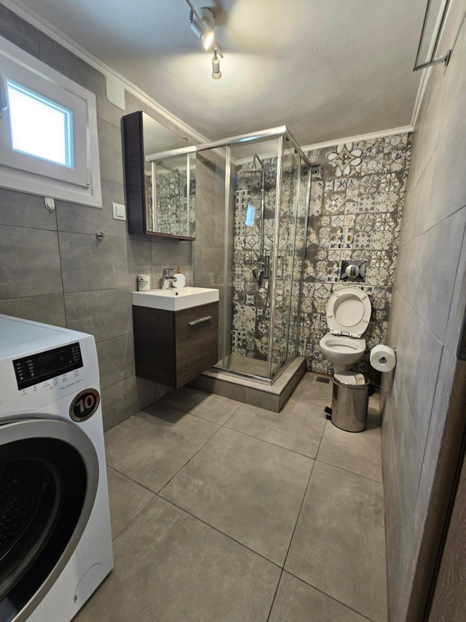 Liberty Roof House Apartment Ermoupoli Ngoại thất bức ảnh
